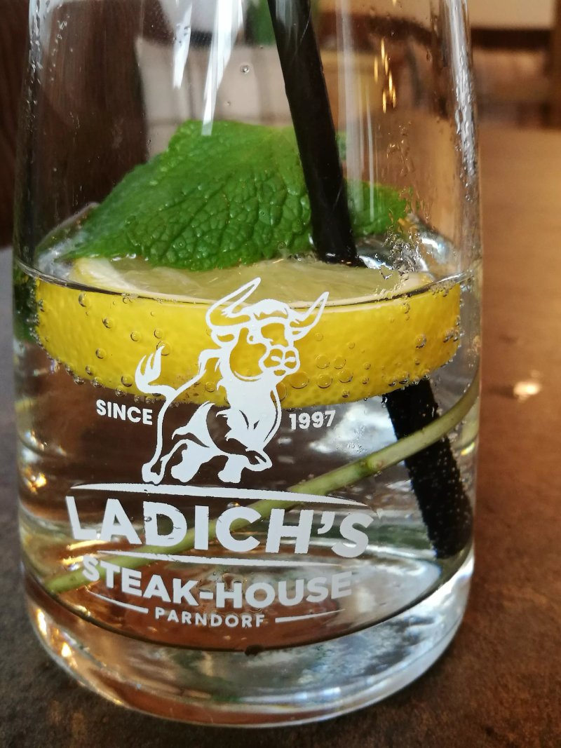 LADICH'S STEAK-HOUSE Parndorf - THE ORIGINAL SINCE 1997
