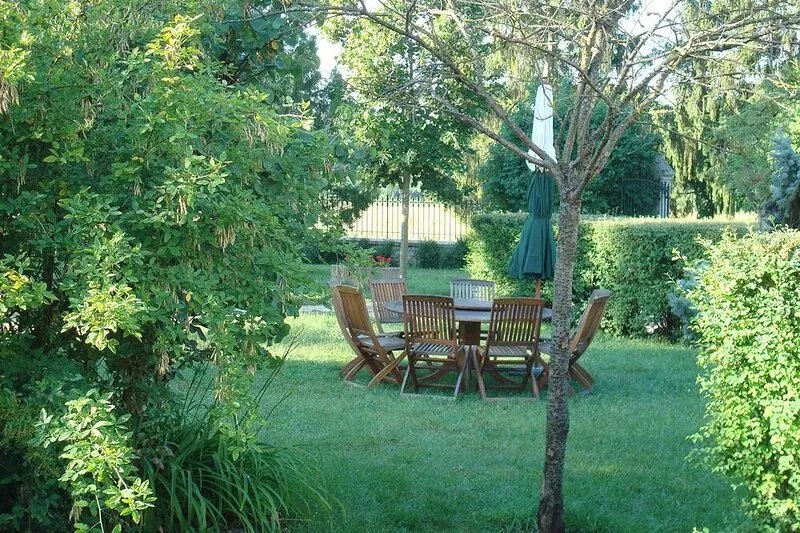 A Distinctive Chateau Rental in the Heart of Burgundy