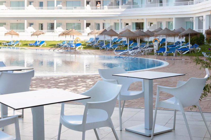 Hotel Palia La Roca
