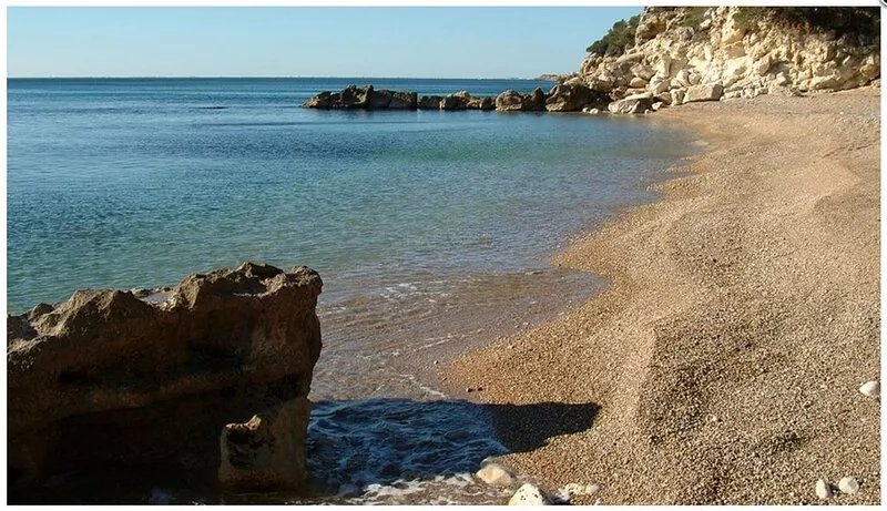 Sun, sea, rest and space, on our still active finca (farm) from 6 ha, casita Dos