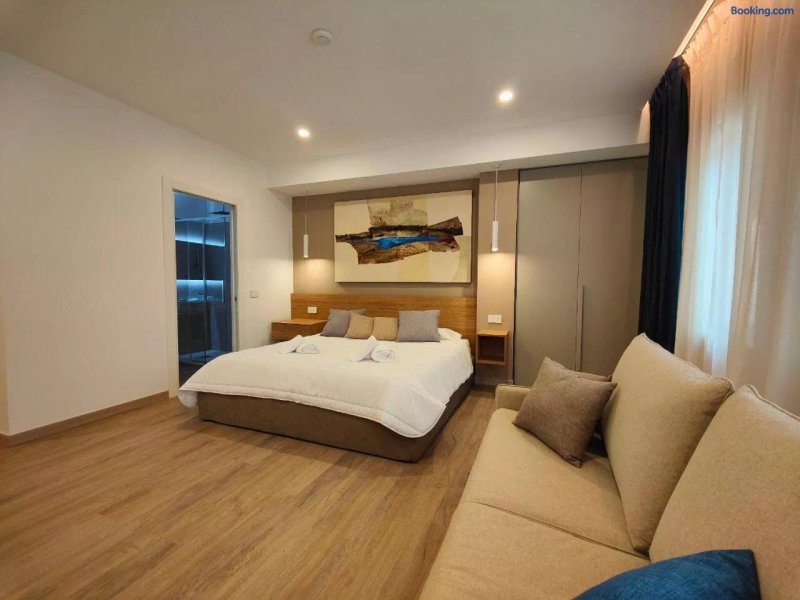 Carducci Art Guesthouse