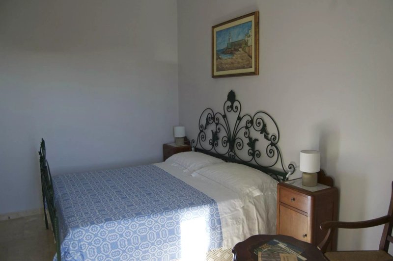 B&B Faro Bianco