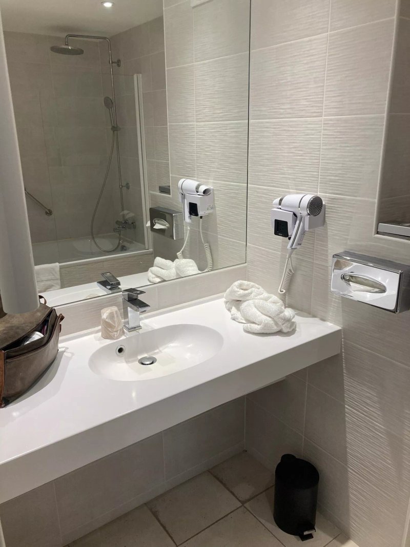 Holiday Inn Calais - Coquelles, An IHG Hotel