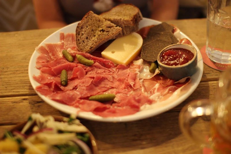 Friends of Ham