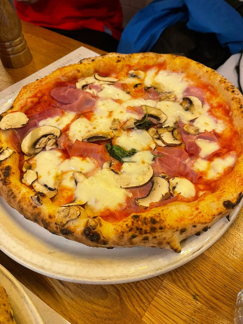 Paesano