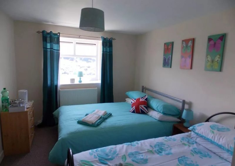 Ty-Ni Guest House