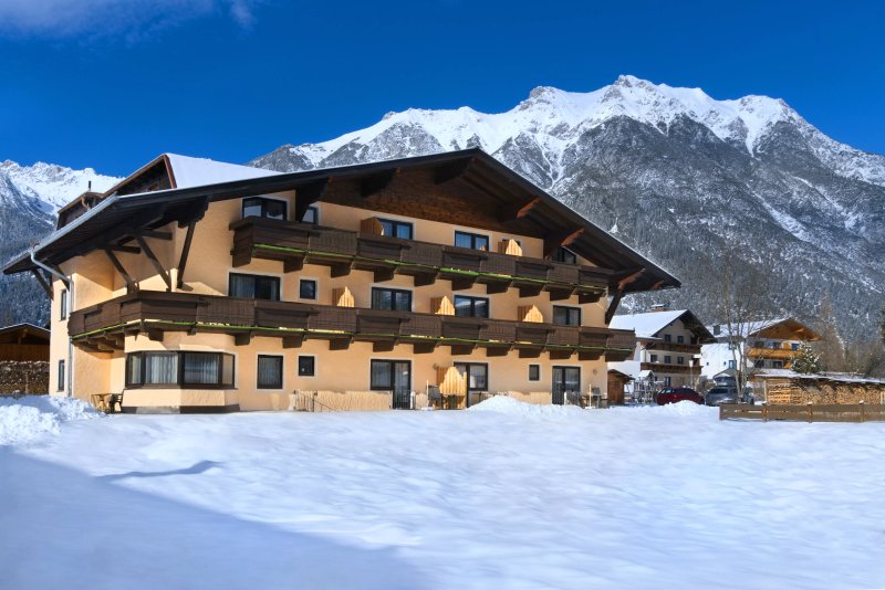 Ostbacher Stern Appartementhaus