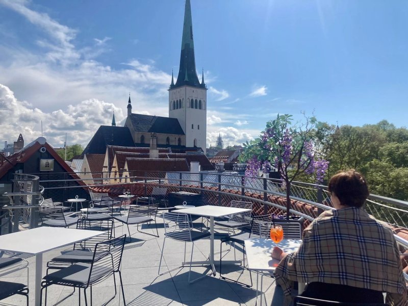Fat Margaret Rooftop Cafe (Paksu Margareeta Katusekohvik)
