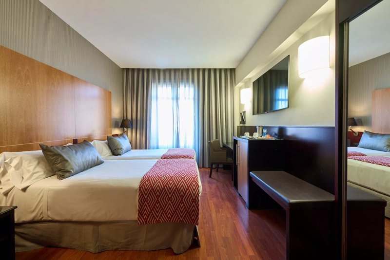 Hotel Catalonia El Pilar