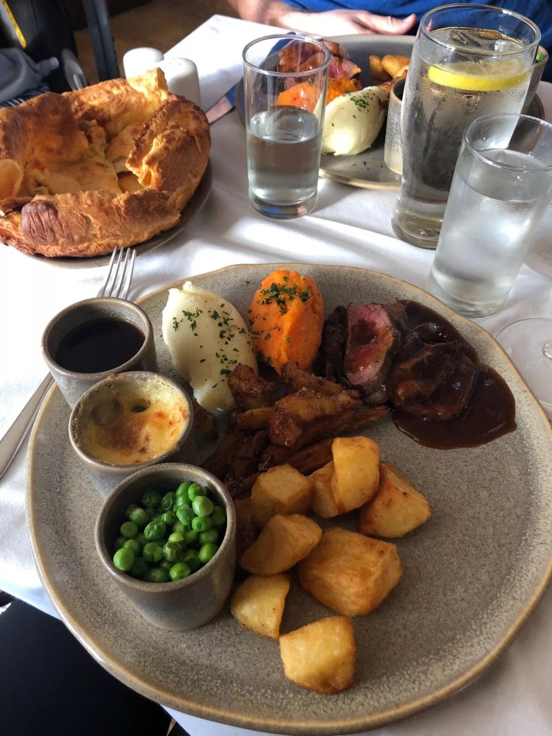 The Lamplighter Dining Rooms