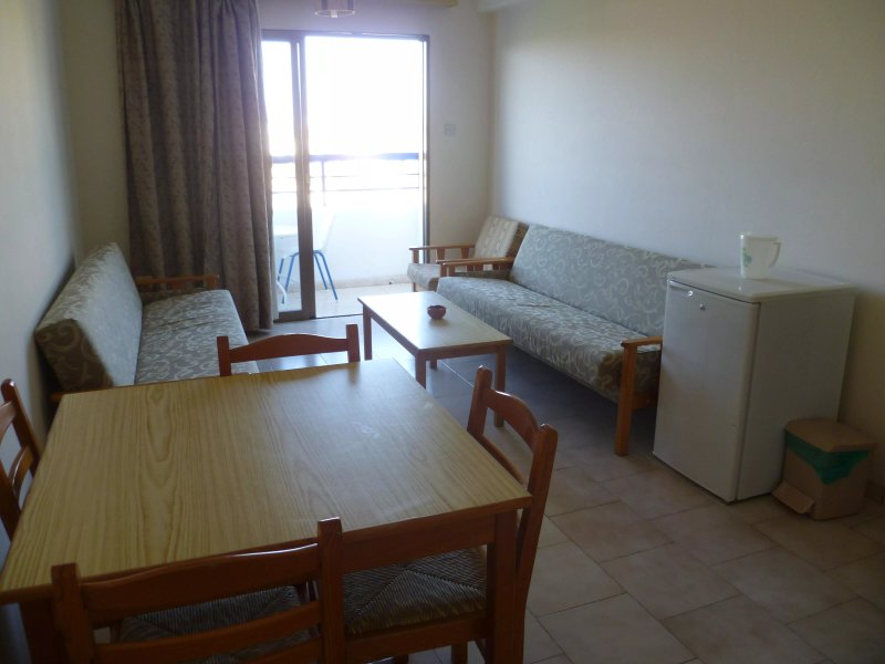 Maouris Hotel Apartments