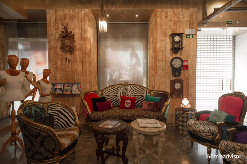 Lisbon Art Stay Aparthotel