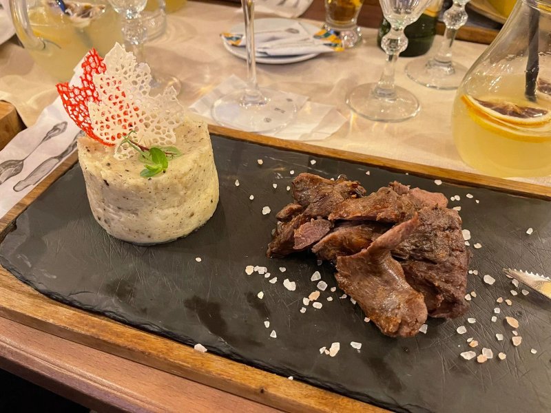 Casa Seciu Restaurant