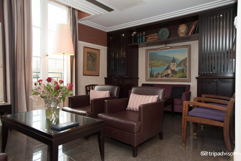 Hotel de la Jatte