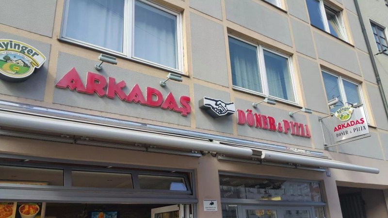 Arkadas Doner-Pizza