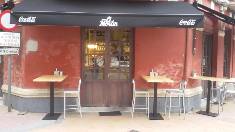 Bar Moran