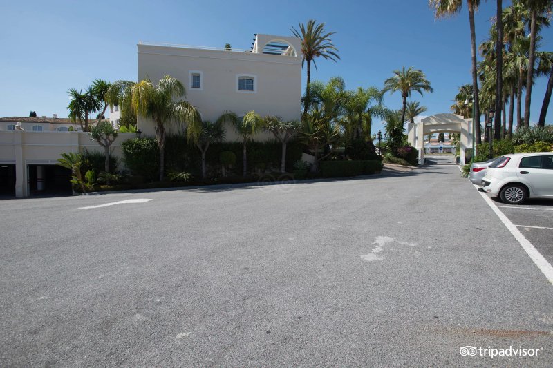 Las Dunas Grand Luxury Hotel