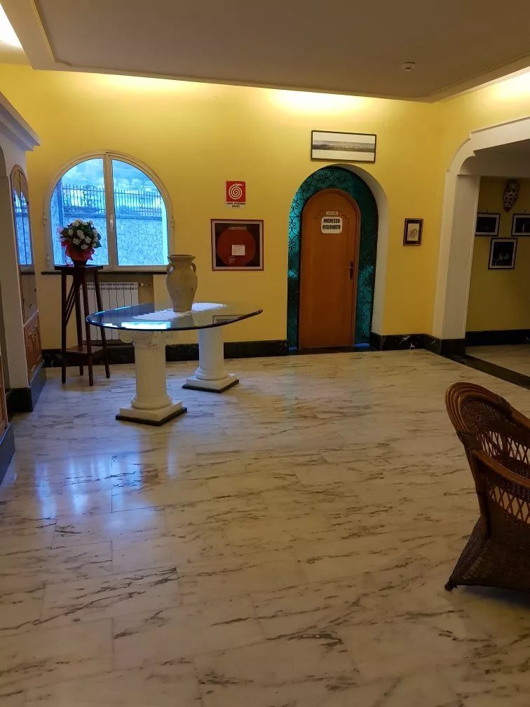 Tennis Hotel