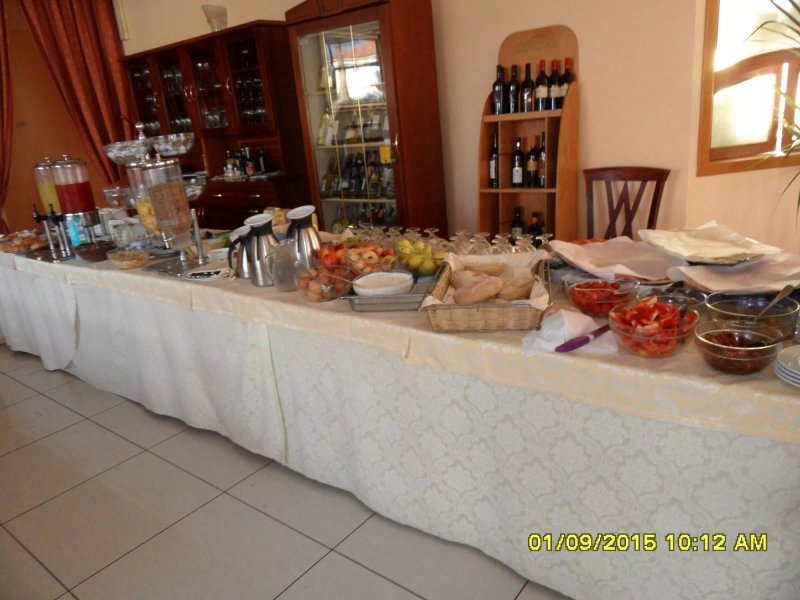 King's House Hotel Resort