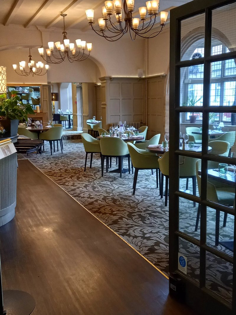 The Crown Manor House Hotel