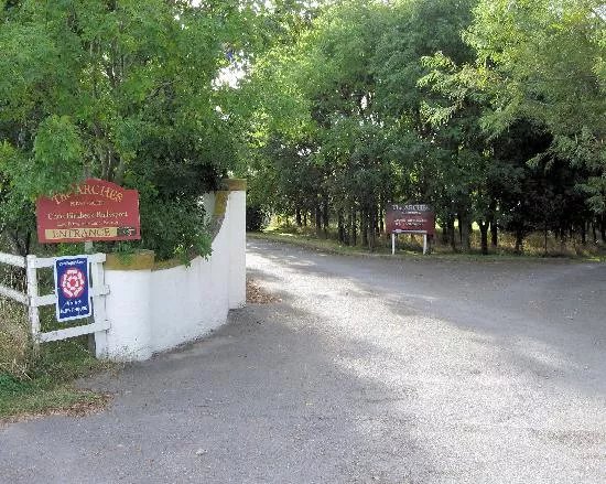 The Arches Country House