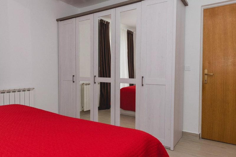 Apartments Lovric