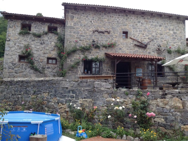 Hostal Pena Santa