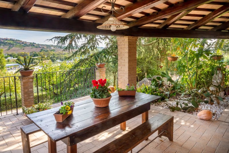 LA GRADINA B&B