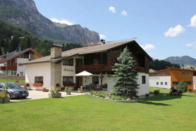 Apartments ´Ciasa Brüscia