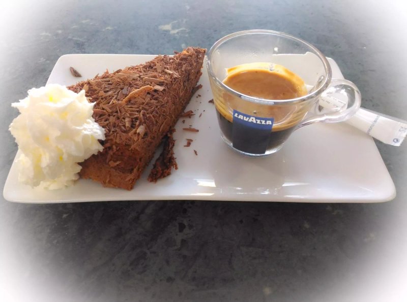 Coffee Moments - food & drinks