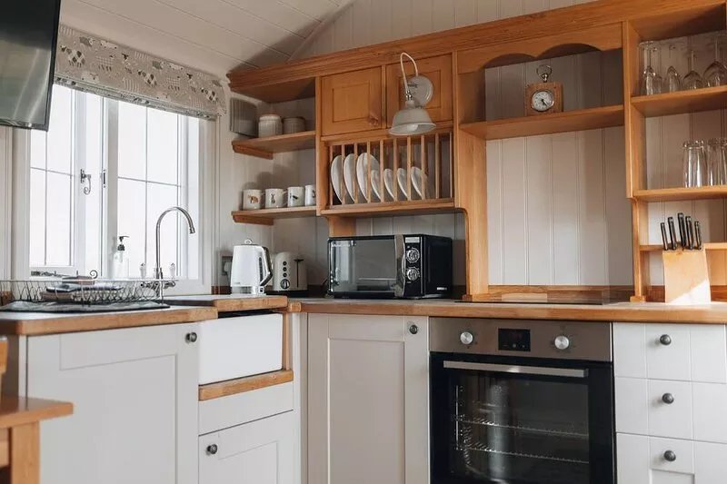 Hillside View Shepherds Hut Sleeps 2
