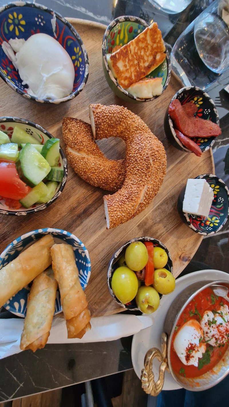 Sardunya Cafe Bistro