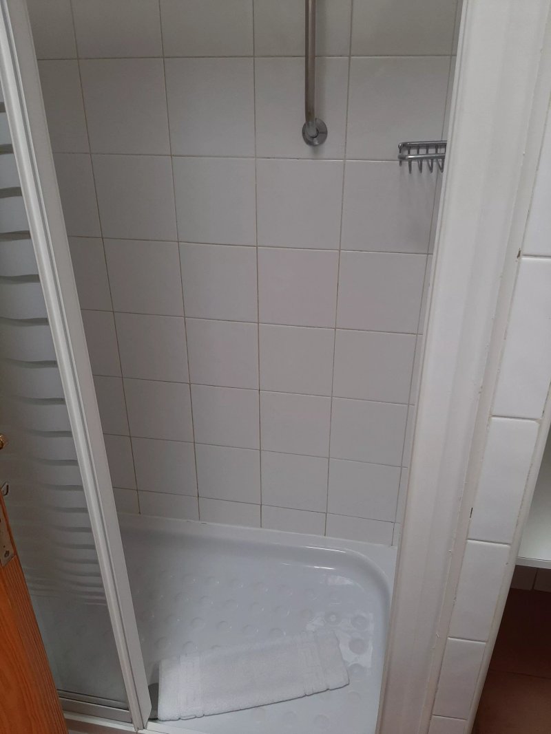Las Brisas Apartments