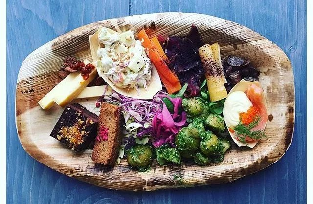 Urbania Street Food