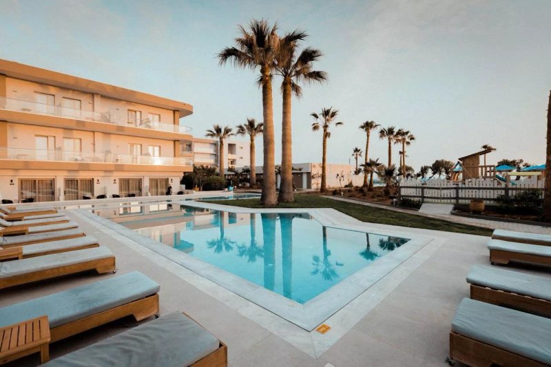 Malia Bay Beach Hotel & Bungalows