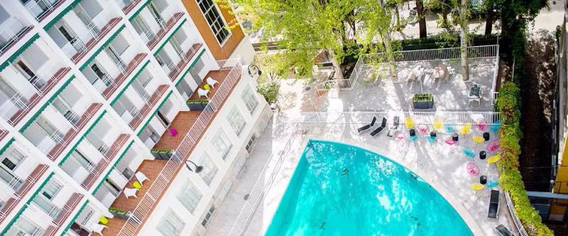 Residencia Universitaria Vallehermoso