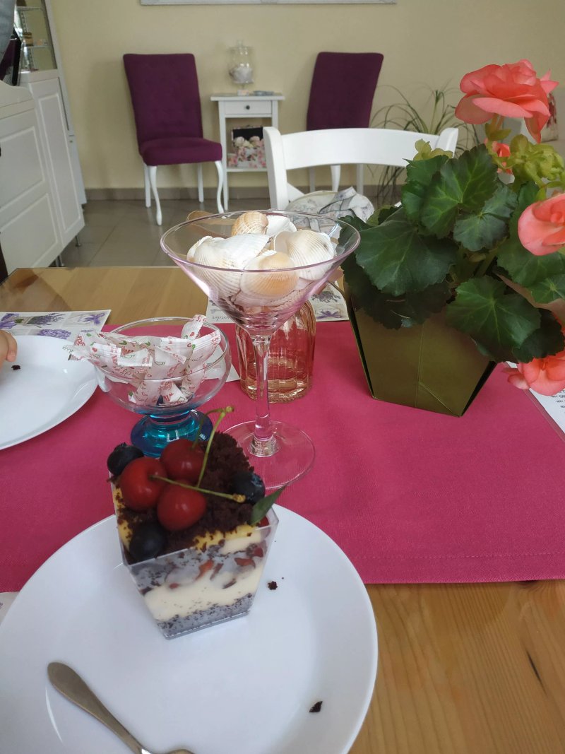 Pastry shop Nina Og