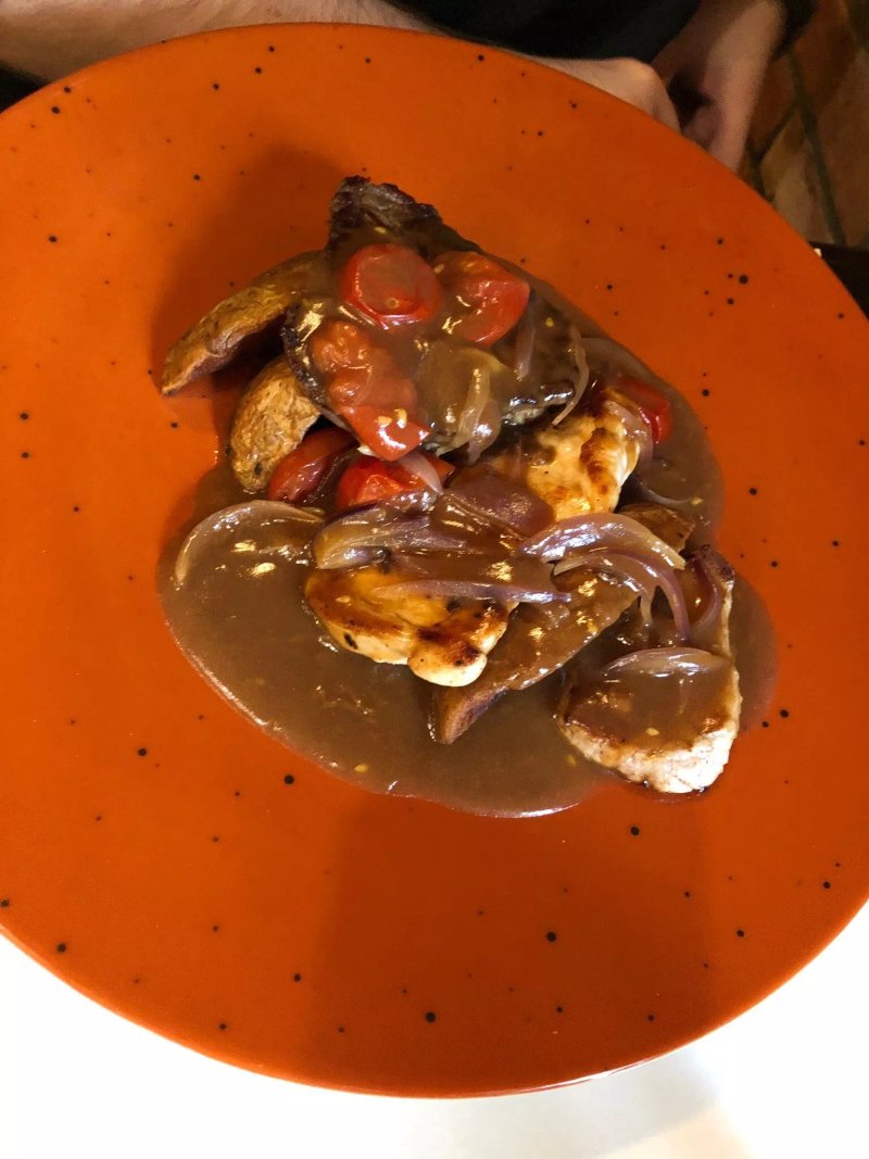 Gourmet Restaurant