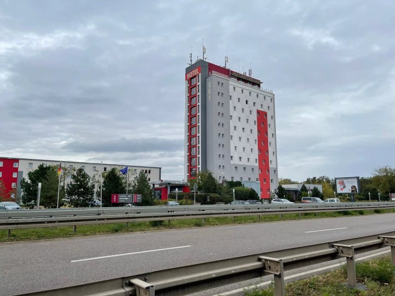 SKYHOTEL Merseburg
