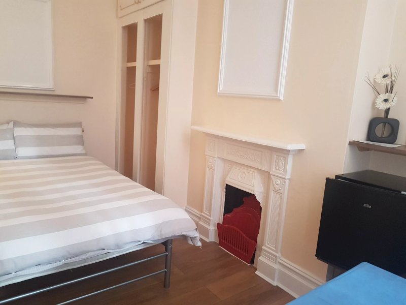Glenfield Lodge Guest House