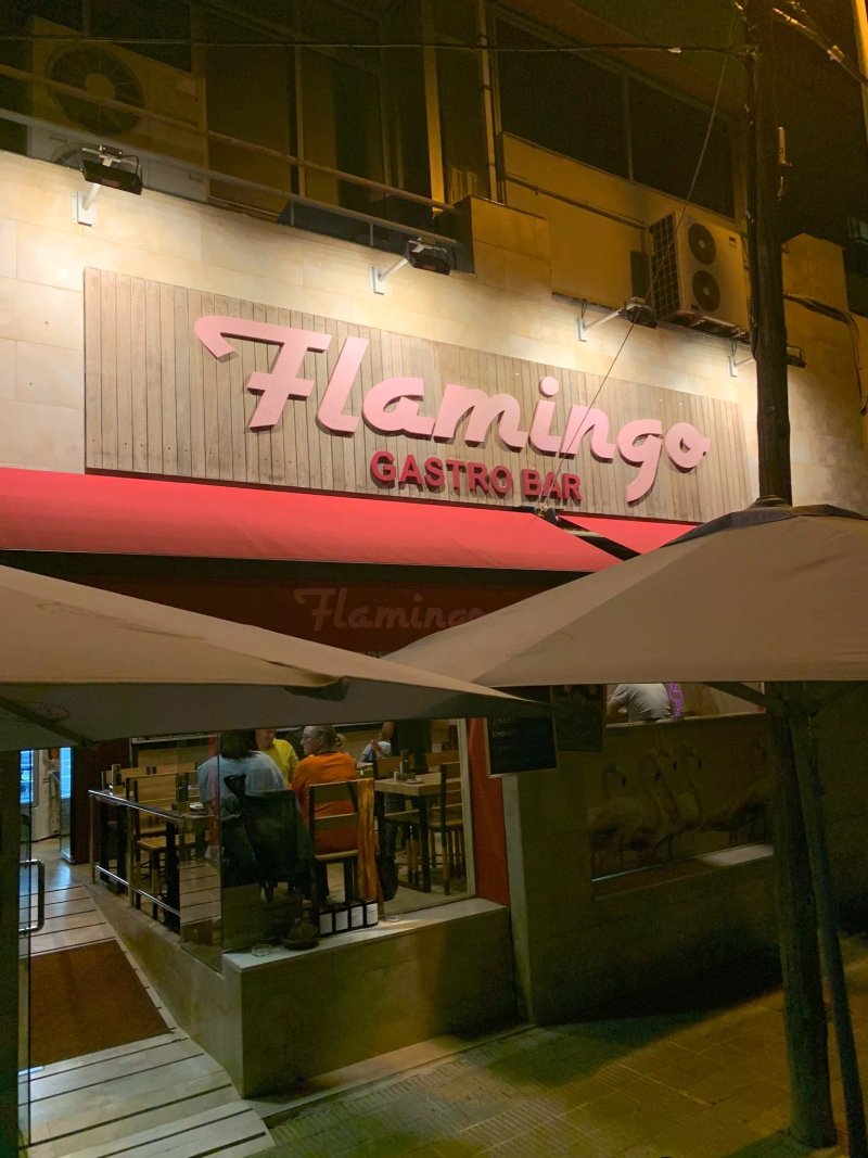 Flamingo gastrobar