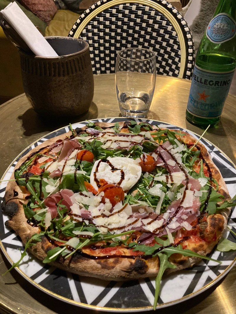 La Traviata - Pizz & Cocktails