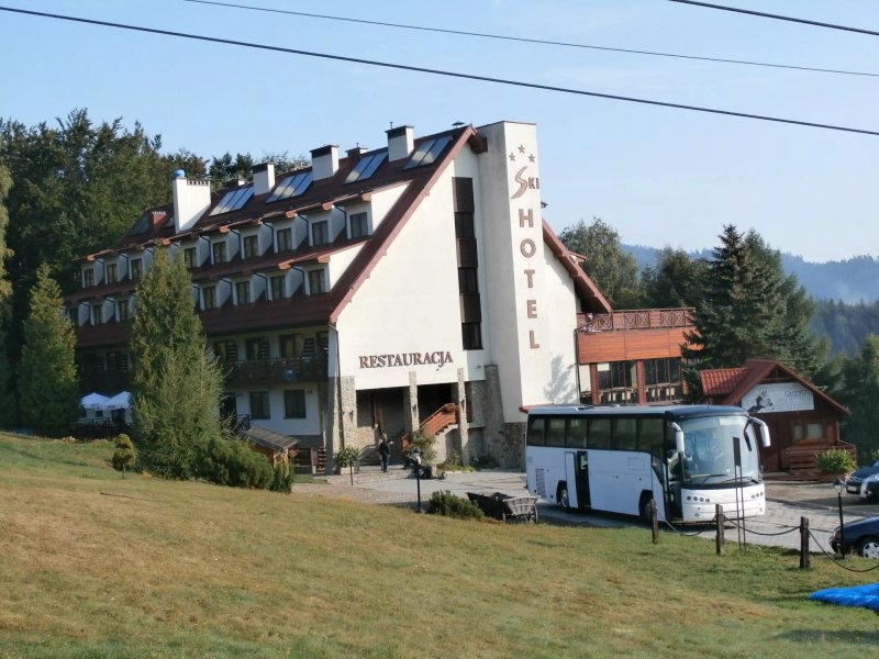 Ski Hotel