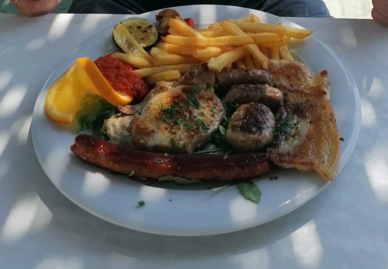 Pizzeria - Grill Golub