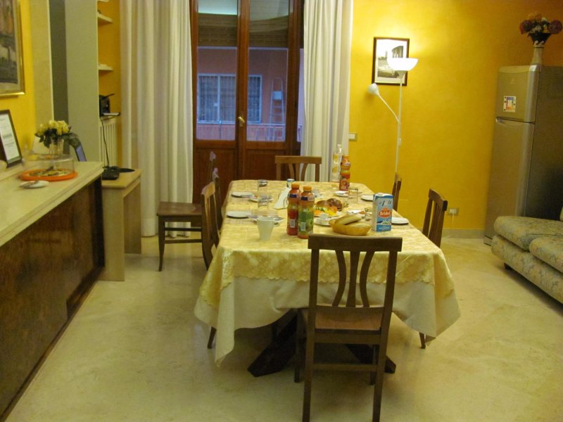 The Home in Rome Kosher Bed and Breakfast