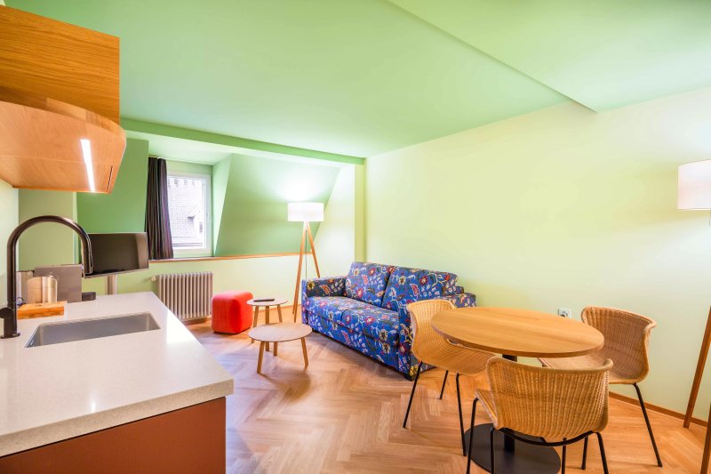 Alma Hotel