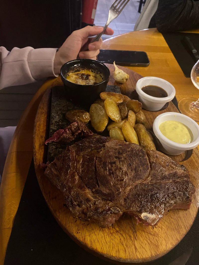 Le Carnivore