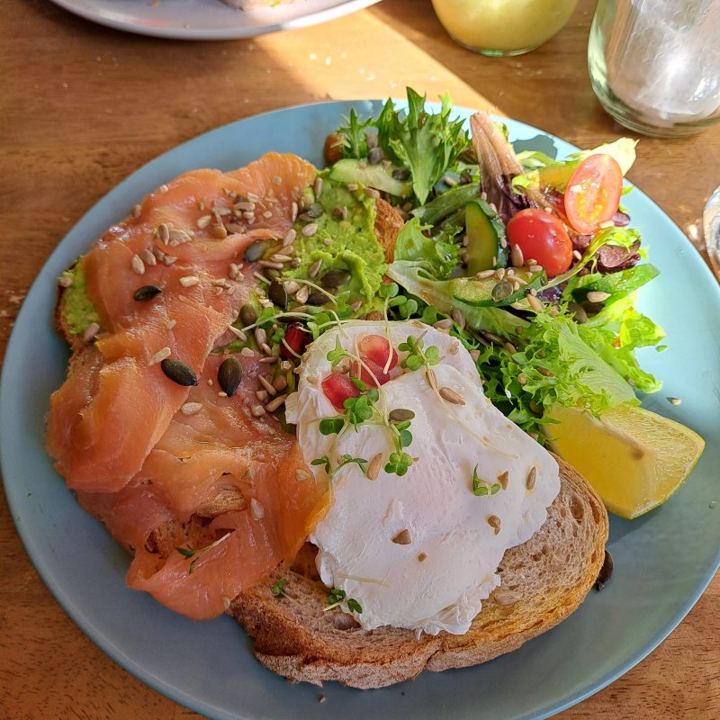 La Meena Cafe