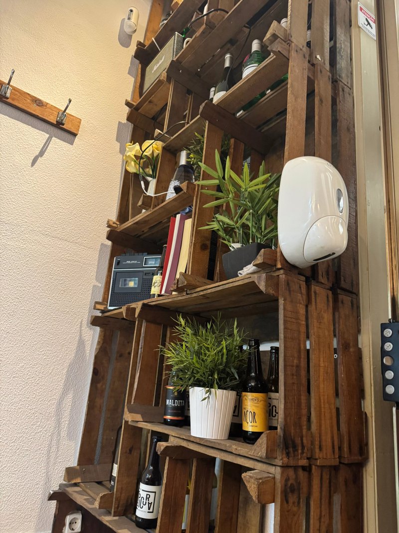 La Vara - Handmade Burgers & Portuguese Wines