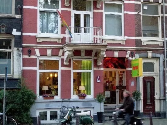 Weber Hotels